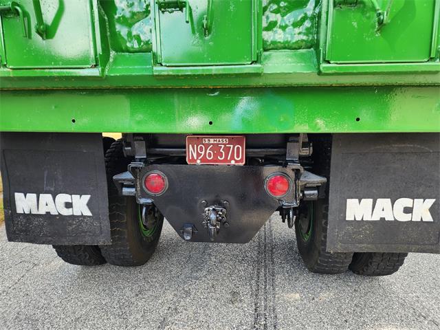 1959 Mack Truck (CC-1886119) for sale in hopedale, Massachusetts