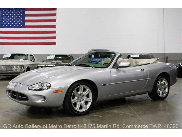 2000 Jaguar XK8 (CC-1886333) for sale in Kentwood, Michigan