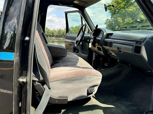 1992 Ford F-150 Nite (CC-1886475) for sale in Gladstone, Oregon