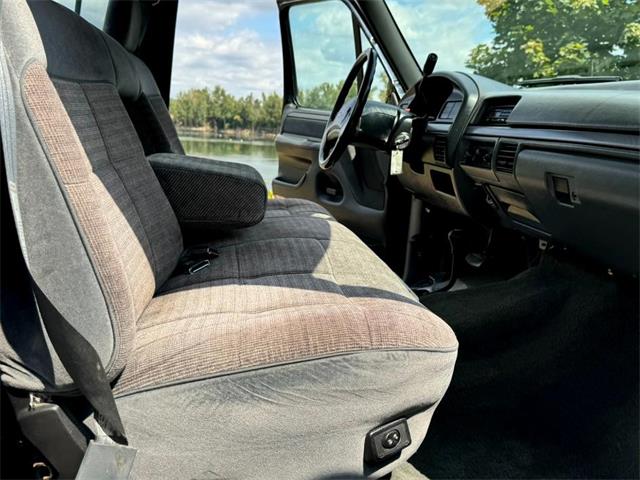 1992 Ford F-150 Nite (CC-1886475) for sale in Gladstone, Oregon