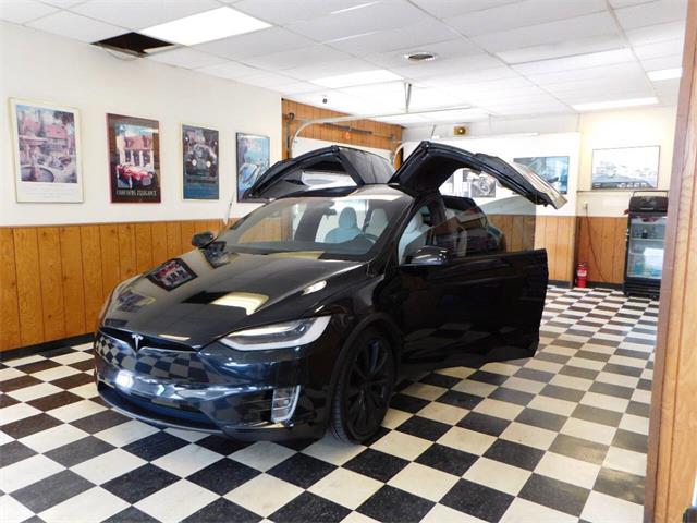 2018 Tesla Model X (CC-1887077) for sale in Farmington, Michigan