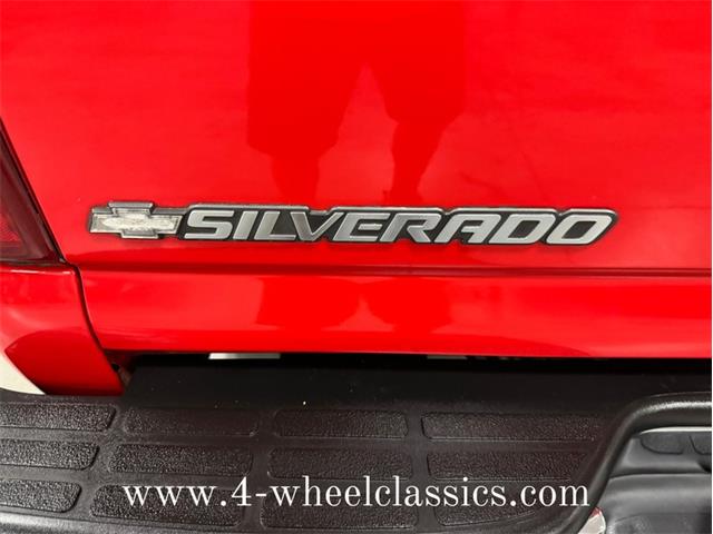 2000 Chevrolet Silverado (CC-1887885) for sale in Holland , Michigan