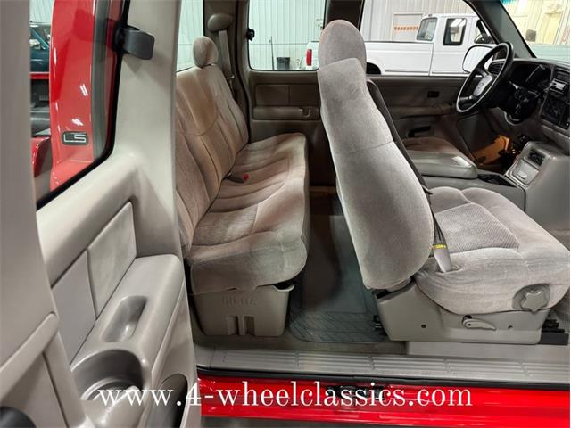 2000 Chevrolet Silverado (CC-1887885) for sale in Holland , Michigan