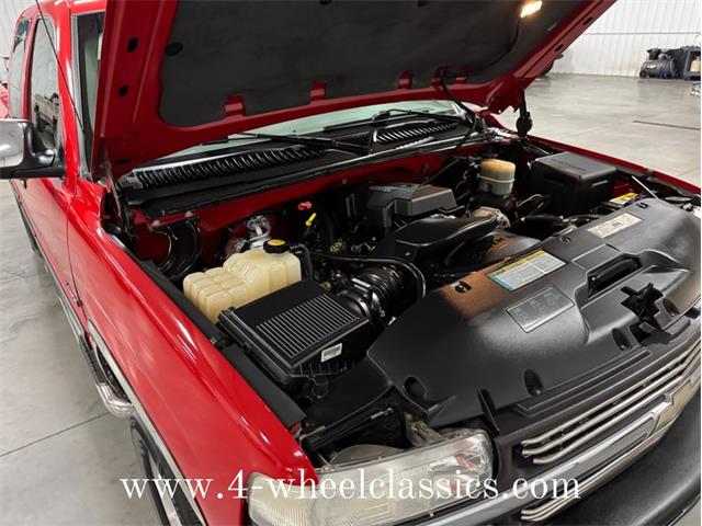 2000 Chevrolet Silverado (CC-1887885) for sale in Holland , Michigan