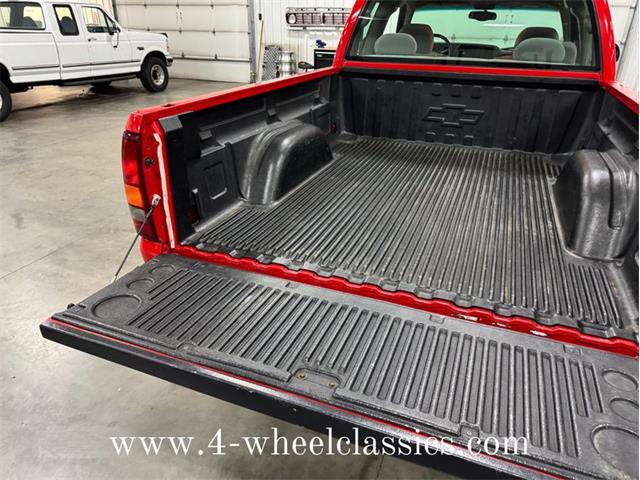 2000 Chevrolet Silverado (CC-1887885) for sale in Holland , Michigan
