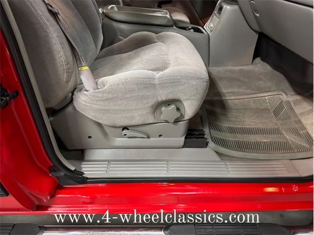 2000 Chevrolet Silverado (CC-1887885) for sale in Holland , Michigan