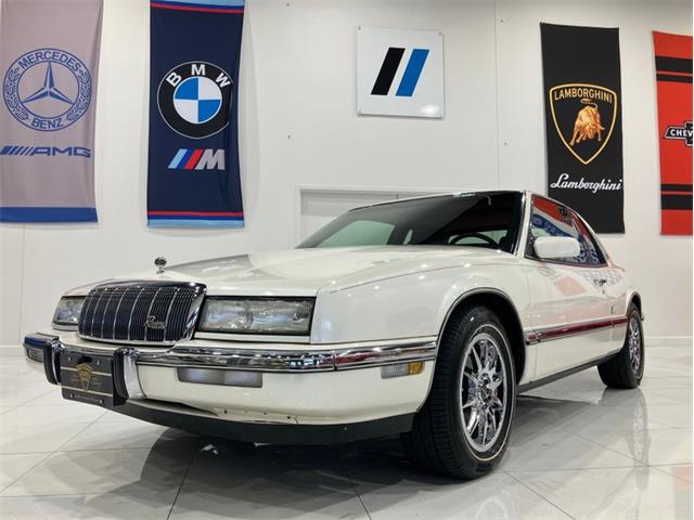 1992 Buick Riviera (CC-1887888) for sale in Savannah, Georgia