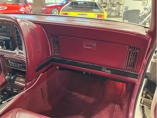 1992 Buick Riviera (CC-1887888) for sale in Savannah, Georgia