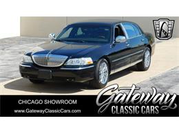 2011 Lincoln Town Car (CC-1888666) for sale in O'Fallon, Illinois