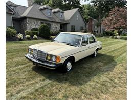 1983 Mercedes-Benz 240D (CC-1889370) for sale in Shrewsbury, Massachusetts