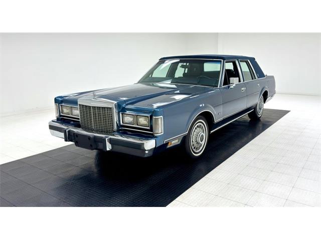 1987 Lincoln Town Car (CC-1889510) for sale in Morgantown, Pennsylvania