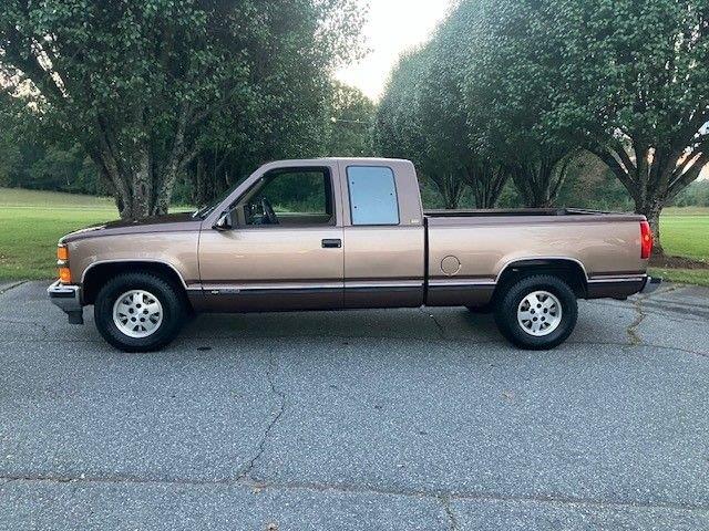 1994 Chevrolet Silverado (CC-1889573) for sale in Greensboro, North Carolina