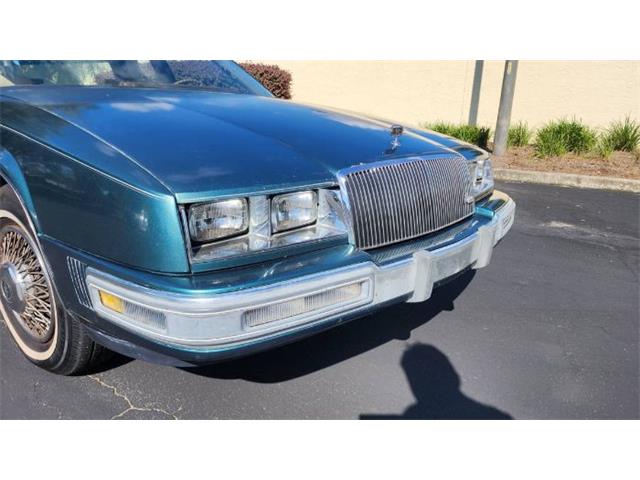 1986 Buick Riviera (CC-1889881) for sale in Cadillac, Michigan
