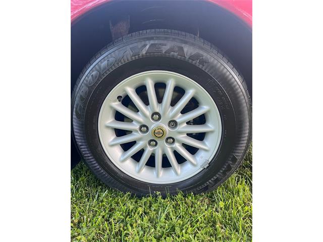 2000 Chrysler Concorde (CC-1891079) for sale in Carlisle, Pennsylvania