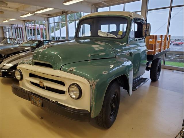 1952 International 4700 (CC-1891098) for sale in Carlisle, Pennsylvania