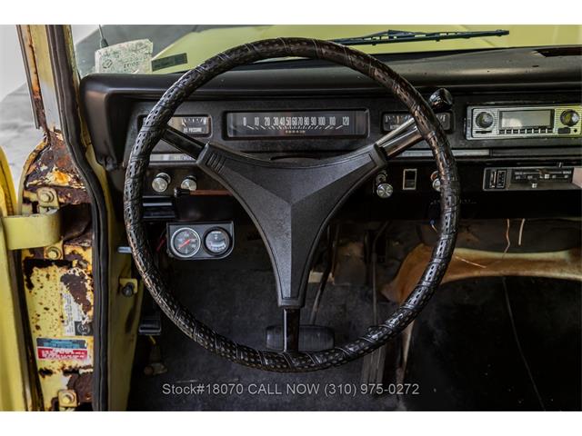 1975 International Harvester Travelall (CC-1892858) for sale in Beverly Hills, California