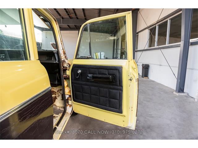 1975 International Harvester Travelall (CC-1892858) for sale in Beverly Hills, California