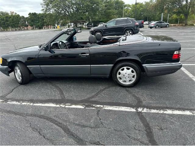 1995 Mercedes-Benz E320 (CC-1890286) for sale in Cadillac, Michigan