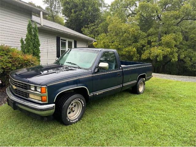 1988 Chevrolet Silverado (CC-1890309) for sale in Cadillac, Michigan