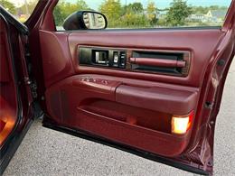 1992 Oldsmobile Custom Cruiser (CC-1893876) for sale in Arlington Heights, Illinois