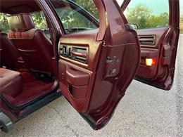 1992 Oldsmobile Custom Cruiser (CC-1893876) for sale in Arlington Heights, Illinois