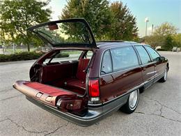 1992 Oldsmobile Custom Cruiser (CC-1893876) for sale in Arlington Heights, Illinois