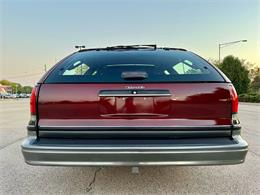 1992 Oldsmobile Custom Cruiser (CC-1893876) for sale in Arlington Heights, Illinois