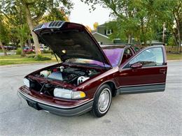 1992 Oldsmobile Custom Cruiser (CC-1893876) for sale in Arlington Heights, Illinois