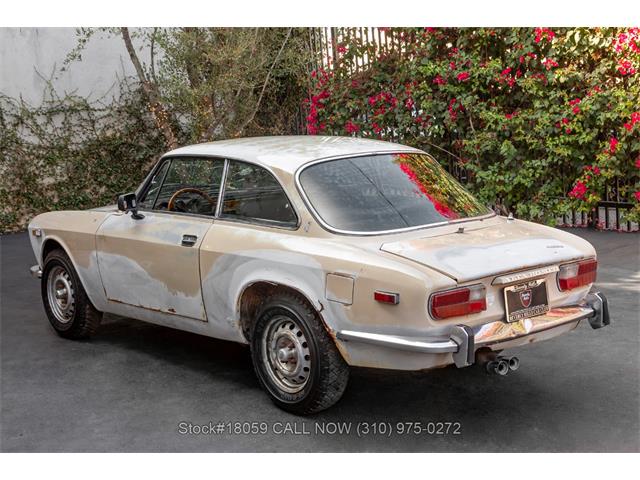 1974 Alfa Romeo 2000 GT (CC-1894382) for sale in Beverly Hills, California