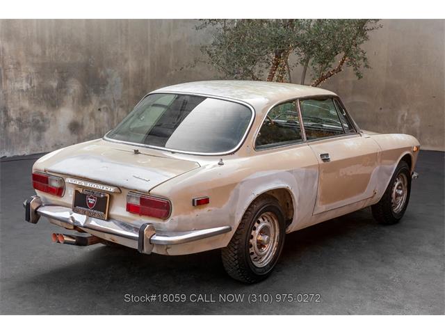 1974 Alfa Romeo 2000 GT (CC-1894382) for sale in Beverly Hills, California