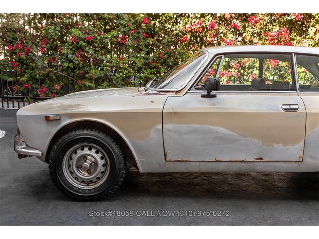 1974 Alfa Romeo 2000 GT (CC-1894382) for sale in Beverly Hills, California