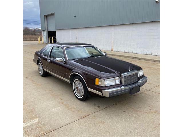 1988 Lincoln Mark VII (CC-1894772) for sale in Macomb, Michigan