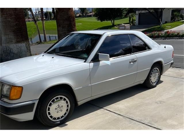 1991 Mercedes-Benz 300CE (CC-1894819) for sale in Palm Springs, California