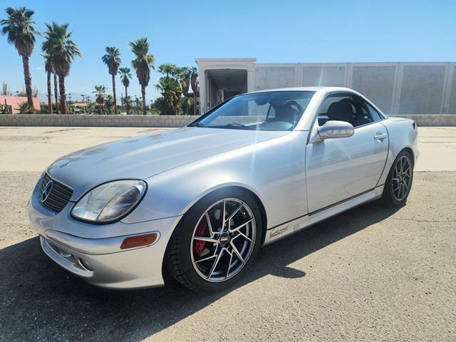 2002 Mercedes-Benz SLK320 (CC-1894912) for sale in Palm Springs, California