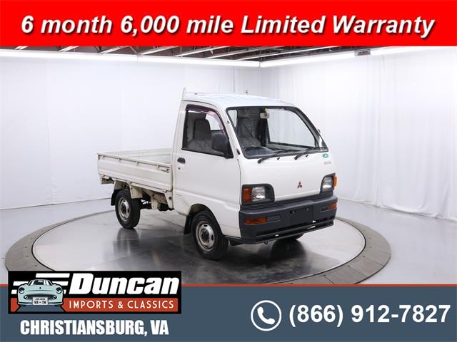 1995 Mitsubishi Minicab (CC-1894987) for sale in Christiansburg, Virginia