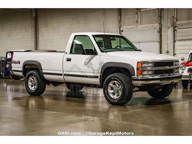 1998 Chevrolet C/K 2500 (CC-1895902) for sale in Grand Rapids, Michigan