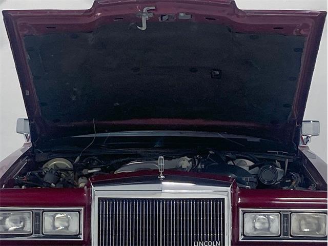 1989 Lincoln Town Car (CC-1895949) for sale in Depew, New York