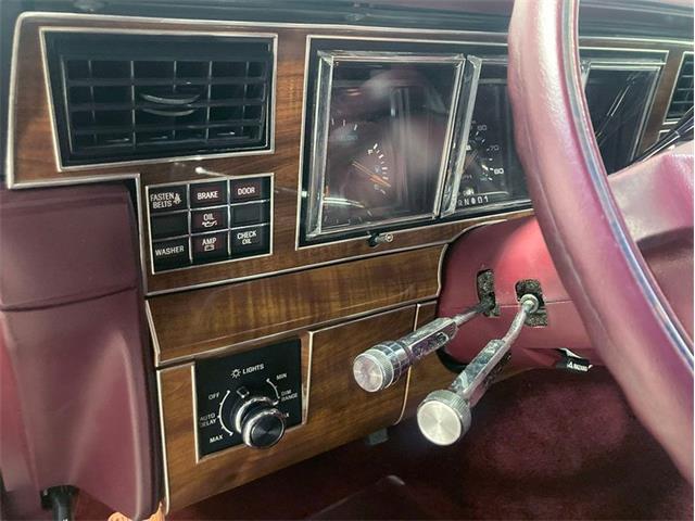 1989 Lincoln Town Car (CC-1895949) for sale in Depew, New York