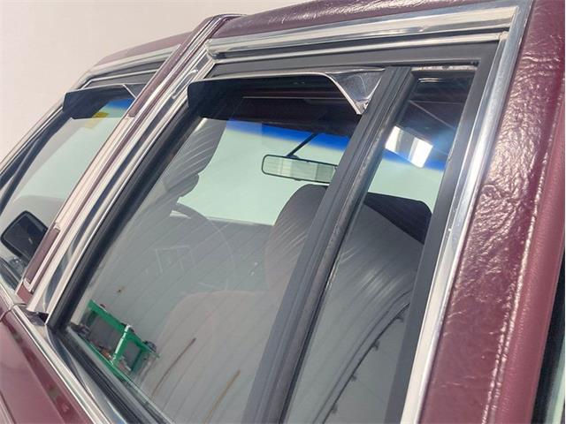 1989 Lincoln Town Car (CC-1895949) for sale in Depew, New York