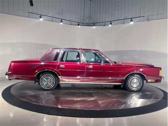1989 Lincoln Town Car (CC-1895949) for sale in Depew, New York