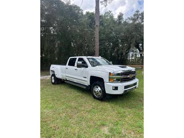 2019 Chevrolet Silverado (CC-1896976) for sale in Cadillac, Michigan