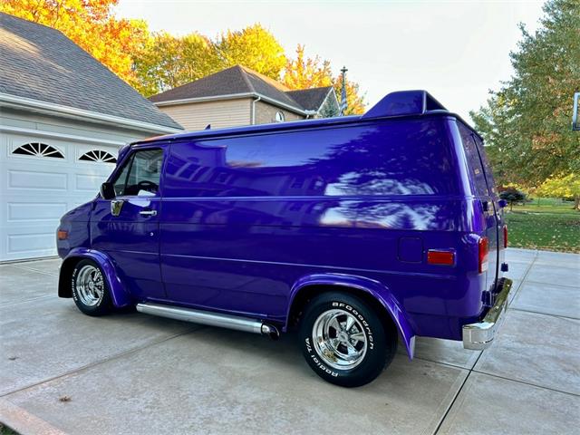 1985 Chevrolet G10 Van (CC-1897761) for sale in North Royalton, Ohio