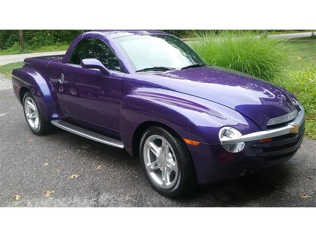 2004 Chevrolet SSR (CC-1898399) for sale in Whitinsville, Massachusetts