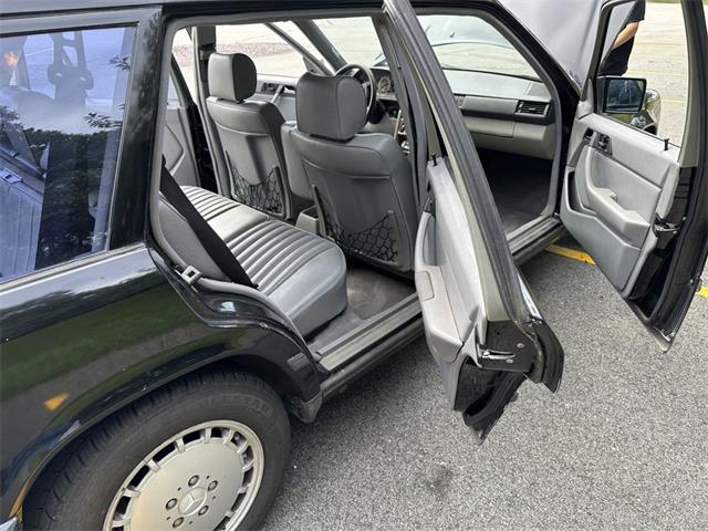 1989 Mercedes-Benz 300TE (CC-1898725) for sale in Lake Hiawatha, New Jersey