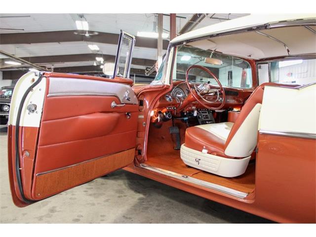 1955 Pontiac Chieftain (CC-1899221) for sale in Kentwood, Michigan