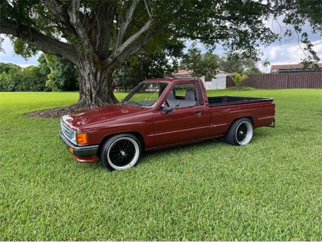 1987 Toyota Pickup (CC-1899656) for sale in Cadillac, Michigan