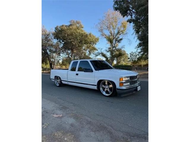 1997 Chevrolet Silverado (CC-1899961) for sale in Cadillac, Michigan