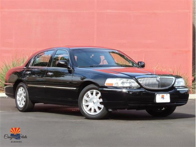 2010 Lincoln Town Car (CC-1901337) for sale in Mesa, Arizona