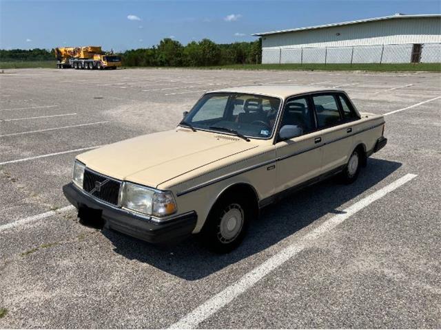 1988 Volvo 240 (CC-1902027) for sale in Cadillac, Michigan