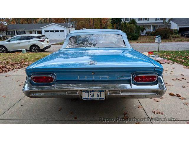 1961 Buick LeSabre (CC-1903314) for sale in Selden, New York